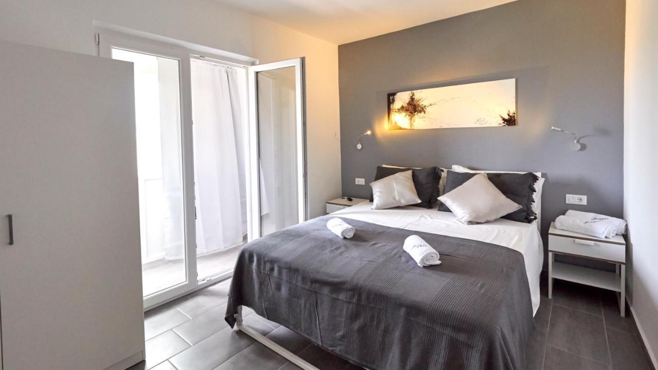 B&B Villa Vela 우마그 외부 사진
